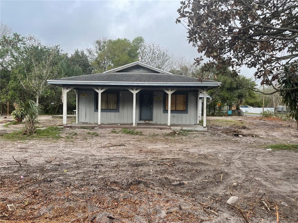 1712 REGAN AVENUE ORLANDO, FL 32807