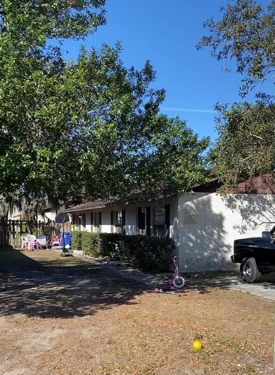 8622 N 16TH STREET TAMPA, FL 33604