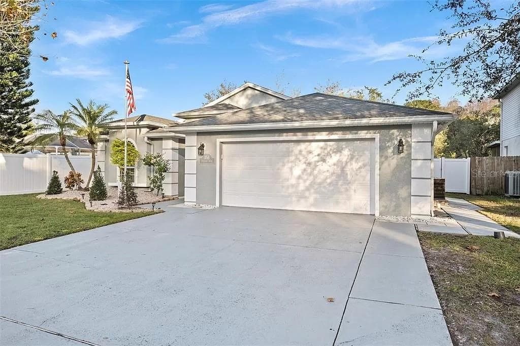 358 TAVERNIER DRIVE OLDSMAR, FL 34677