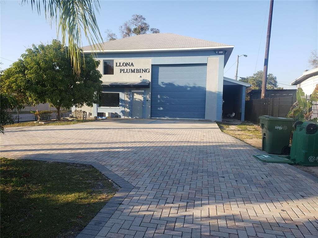 1523 W GRACE STREET TAMPA, FL 33607
