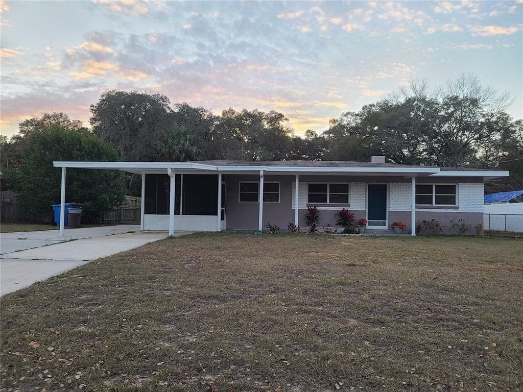 1110 W CAMELLIA DRIVE BRANDON, FL 33510