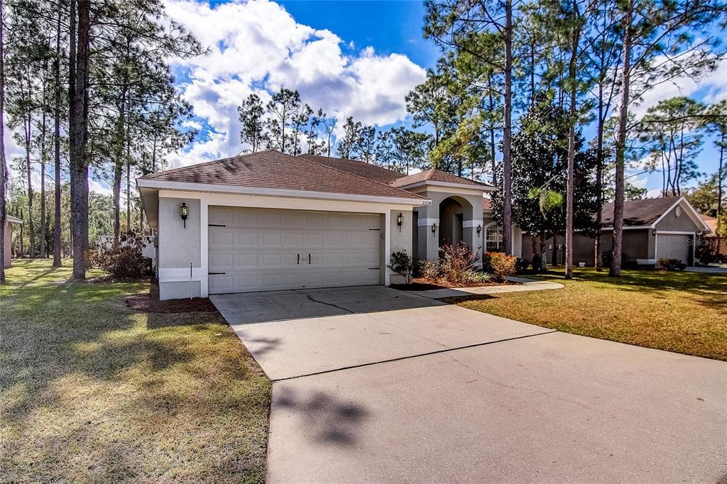 2234 SWEET BAY DRIVE LAKELAND, FL 33811