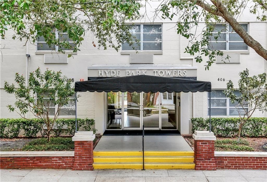 406 W AZEELE STREET UNIT 103