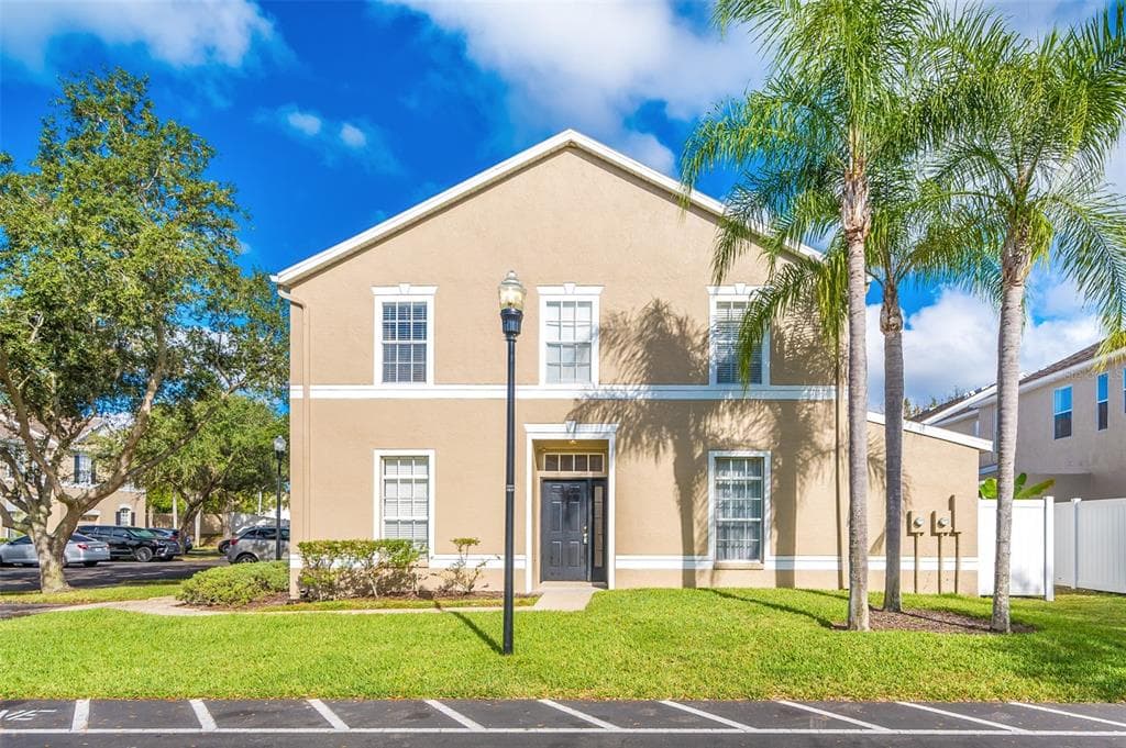 10101 BELLEVILLE PLACE TAMPA, FL 33624