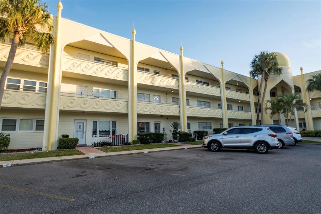 2361 ECUADORIAN WAY UNIT 23 CLEARWATER, FL 33763