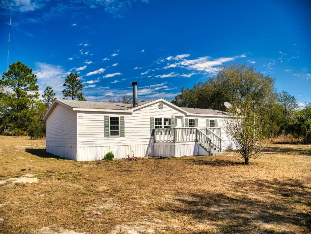 5551 SE 122ND AVENUE MORRISTON, FL 32668