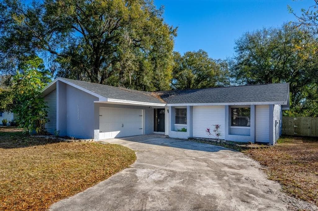 11313 CARROLLWOOD ESTATES DRIVE TAMPA, FL 33618