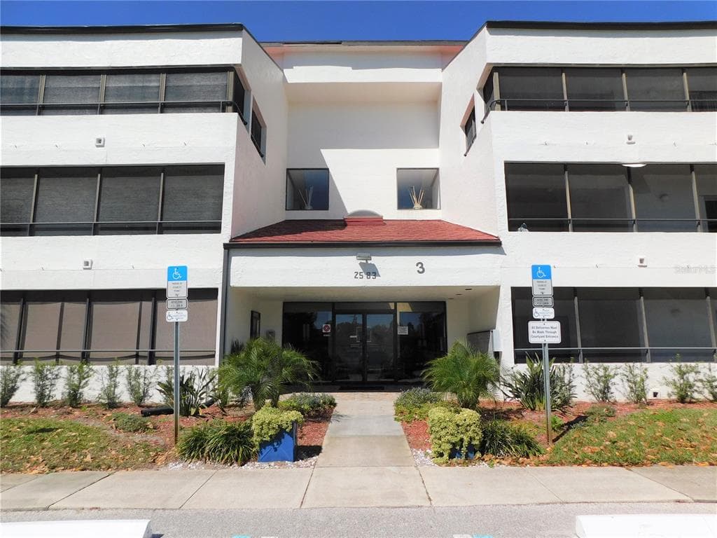 2583 COUNTRYSIDE BOULEVARD UNIT 3110 CLEARWATER, FL 33761