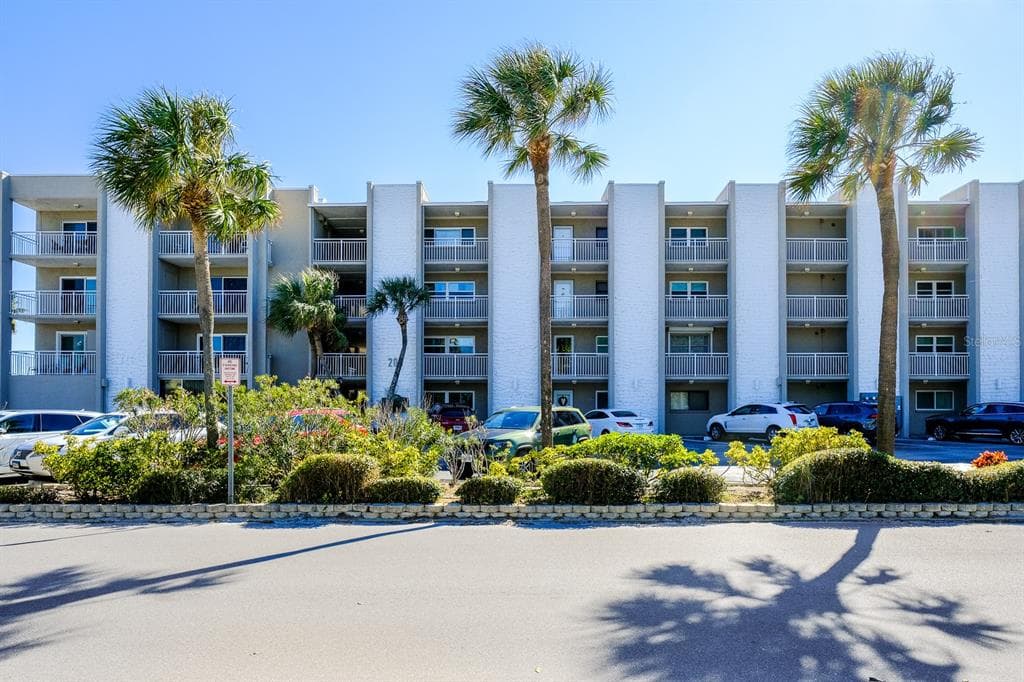 200 1ST AVENUE UNIT 402 ST PETE BEACH, FL 33706