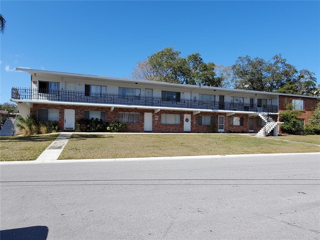 224 WAVERLY WAY UNIT 2 CLEARWATER, FL 33756