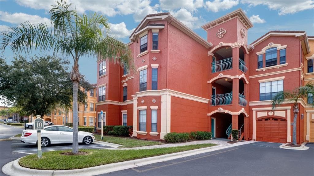 2725 VIA CIPRIANI UNIT 720A CLEARWATER, FL 33764