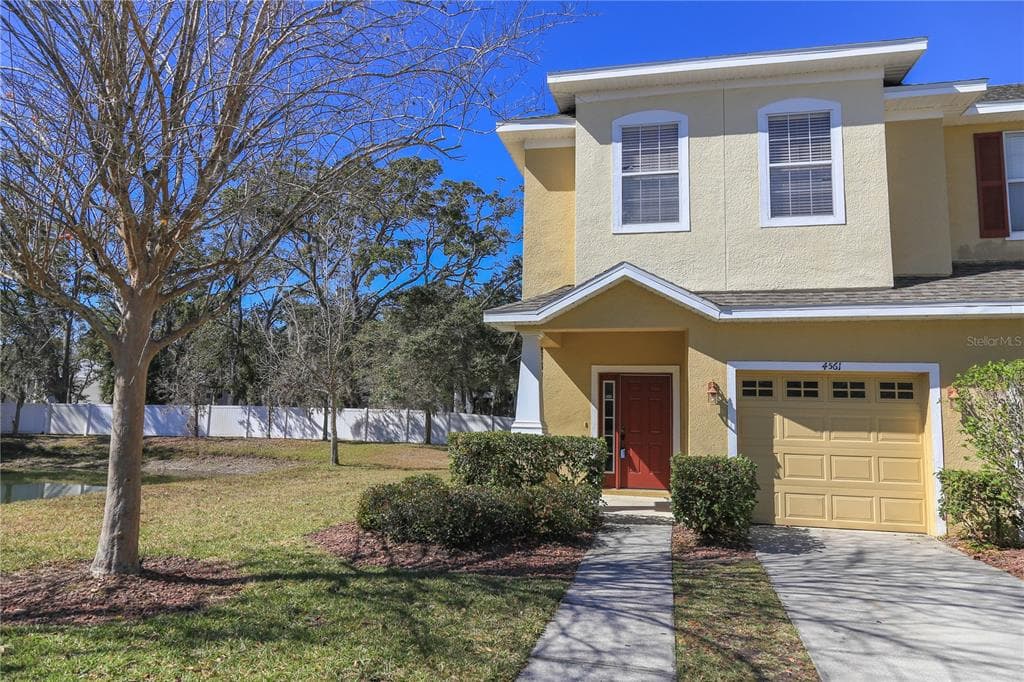 4561 AMBERLY OAKS COURT