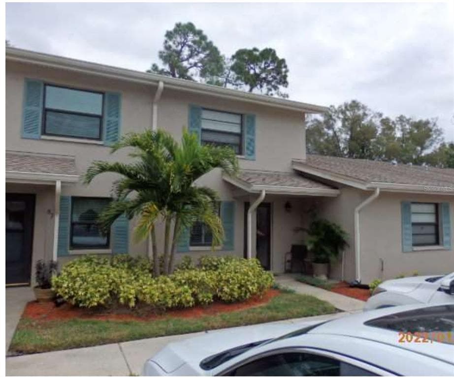 2131 RIDGE ROAD S UNIT 88 LARGO, FL 33778
