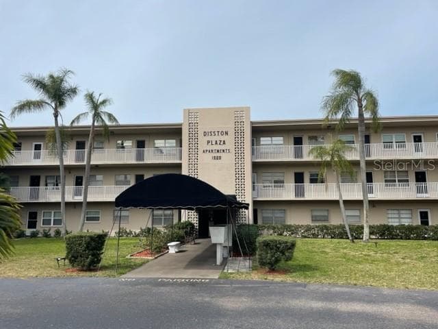 1000 49TH STREET N UNIT 212 ST PETERSBURG, FL 33710