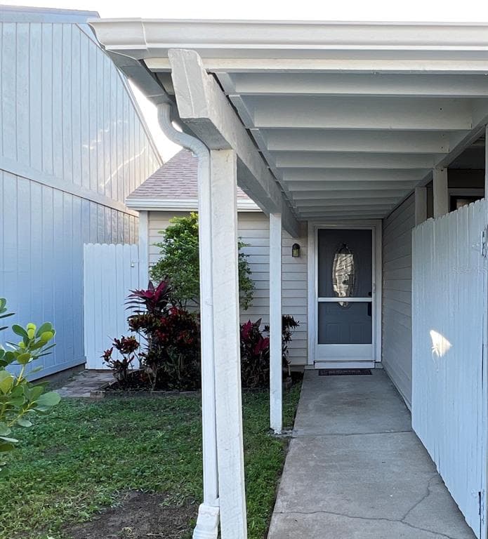 154 DEVON COURT DUNEDIN, FL 34698