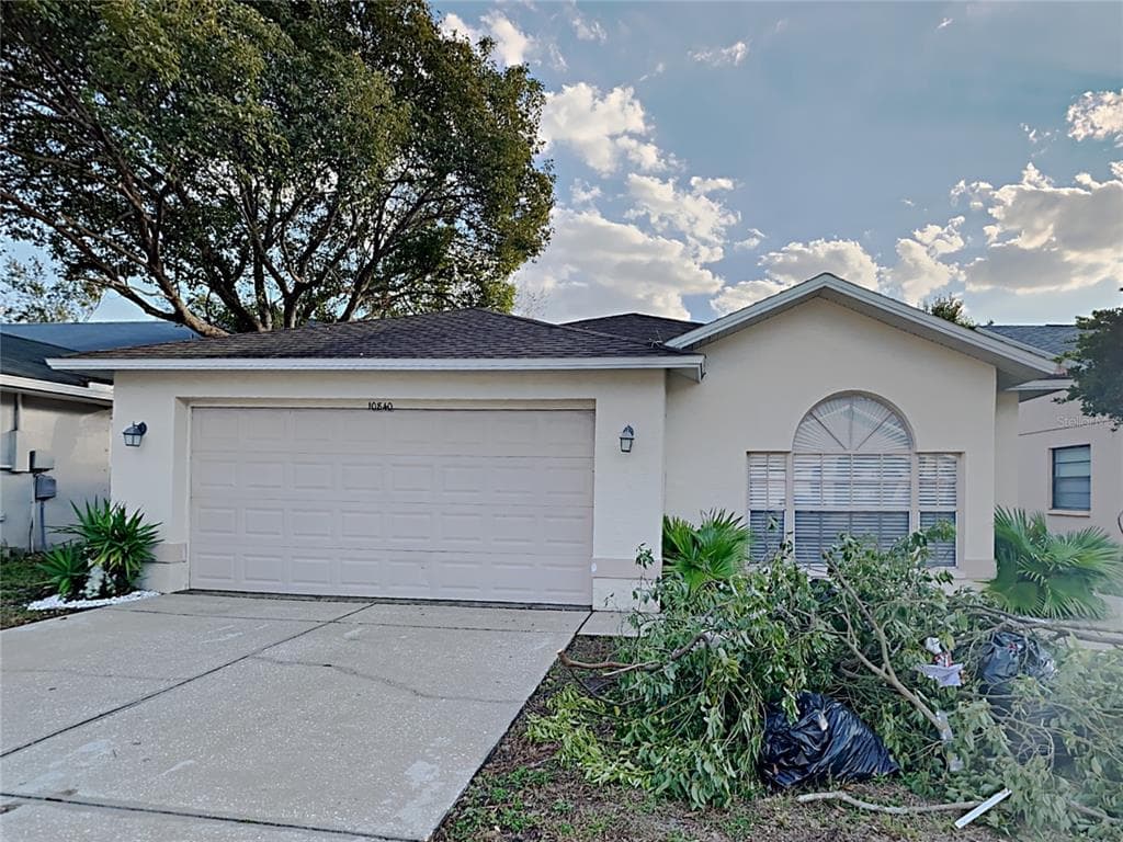 10840 LIVINGSTON DRIVE NEW PORT RICHEY, FL 34654