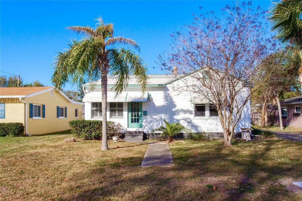 8326 6TH STREET N ST PETERSBURG, FL 33702