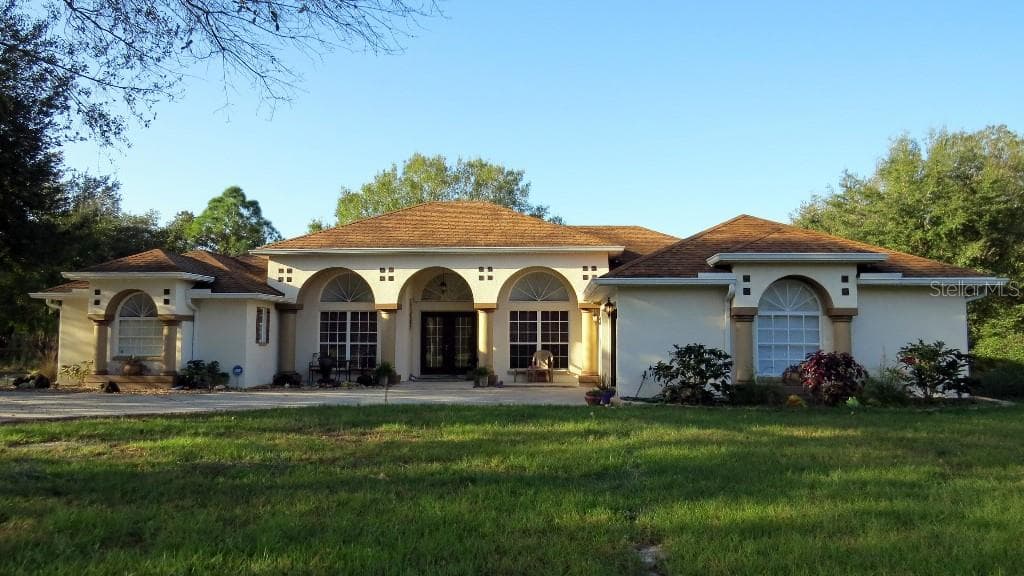 814 BUTCH CASSIDY TRAIL WIMAUMA, FL 33598