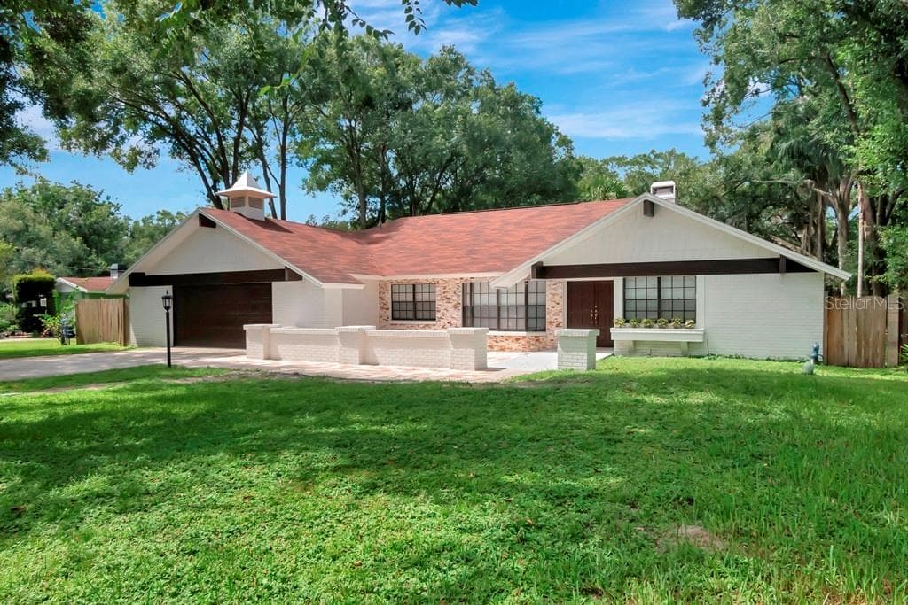 4007 HUDSON LANE