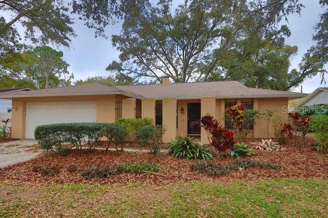 17624 MEADOWBRIDGE DRIVE LUTZ, FL 33549