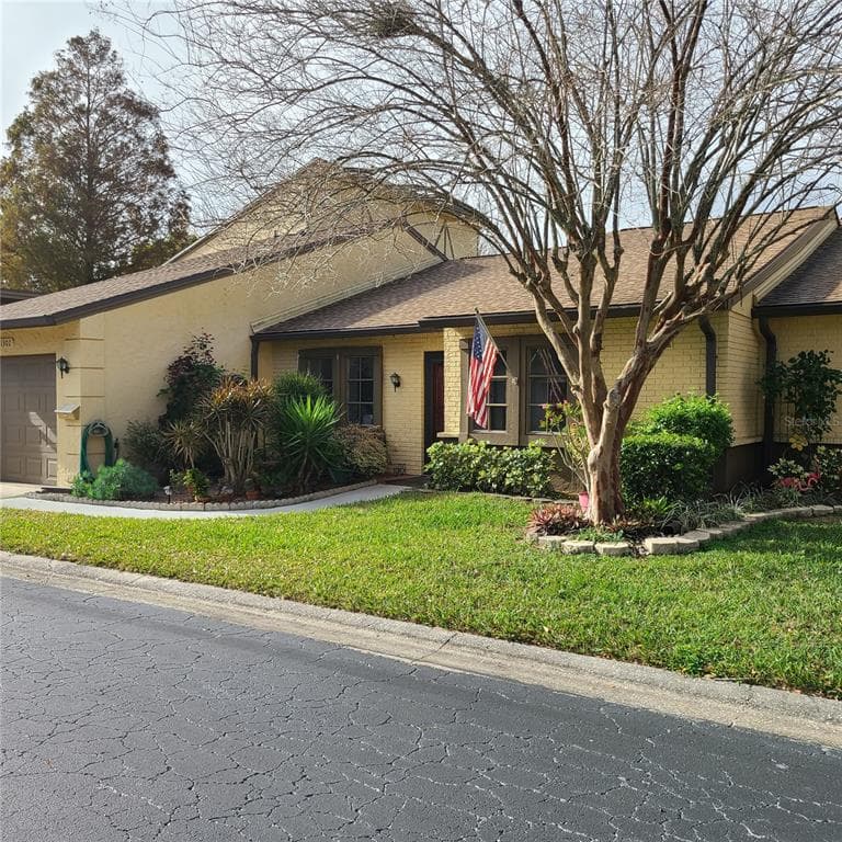 2101 SUNSET POINT ROAD UNIT 1302