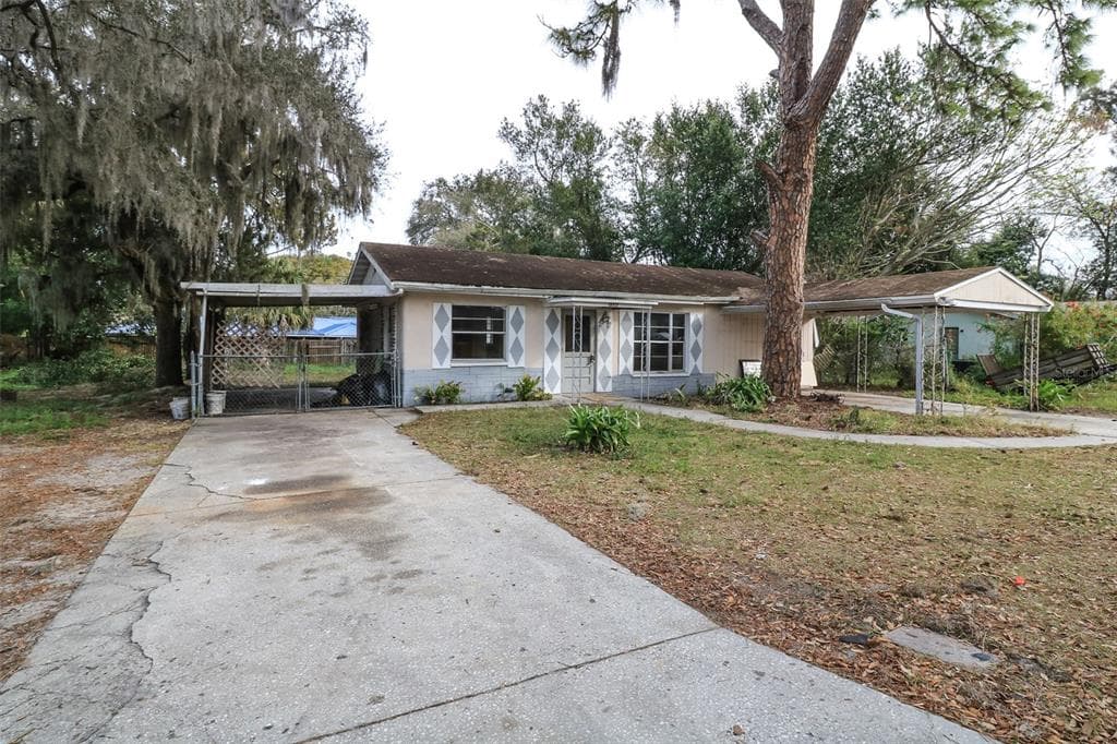 6007 CORSON AVENUE NEW PORT RICHEY, FL 34653