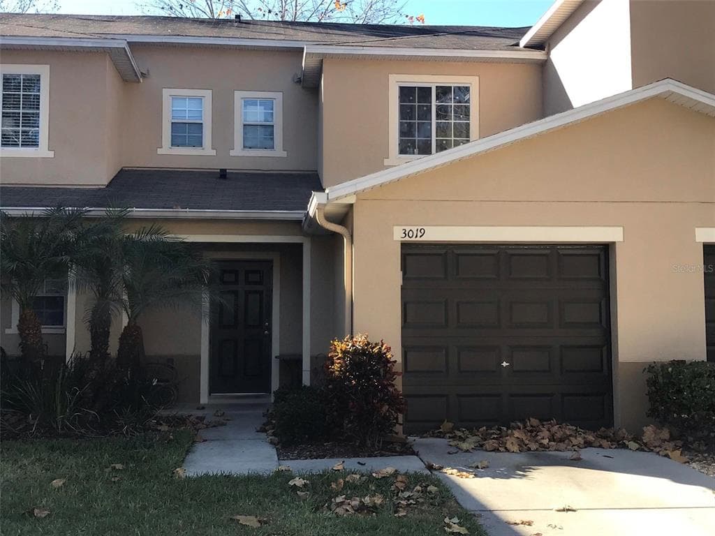 3019 ROYAL TUSCAN LANE VALRICO, FL 33594