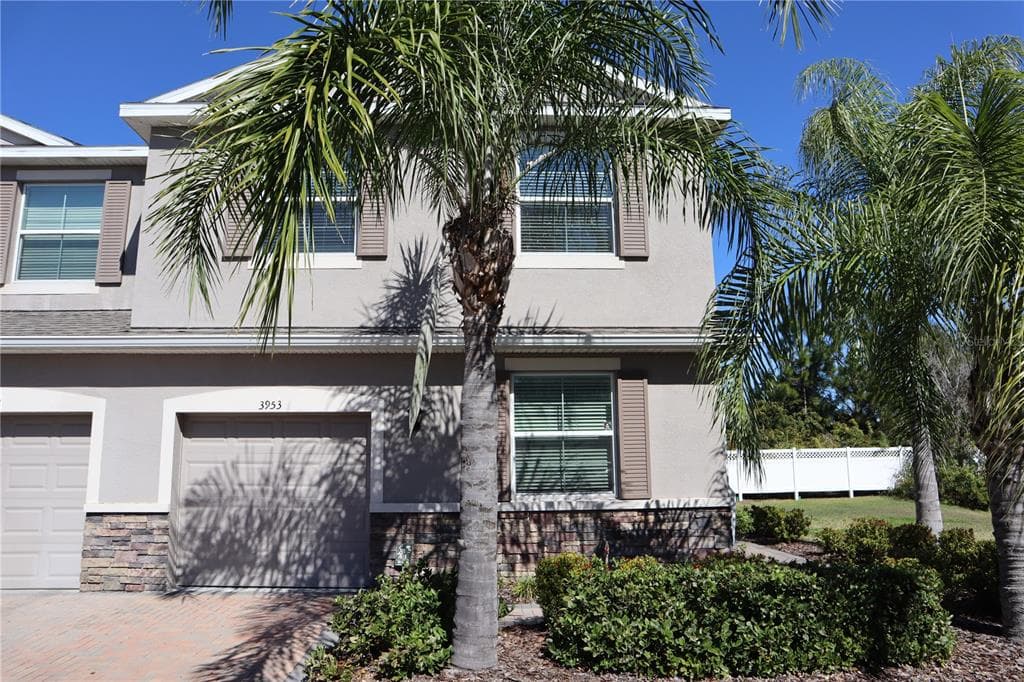 3953 CLAYBROOK DRIVE WESLEY CHAPEL, FL 33544