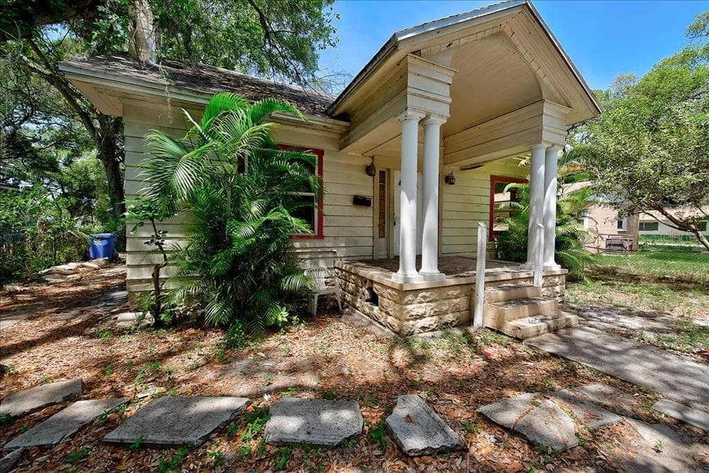 1511 PRESCOTT STREET S ST PETERSBURG, FL 33712