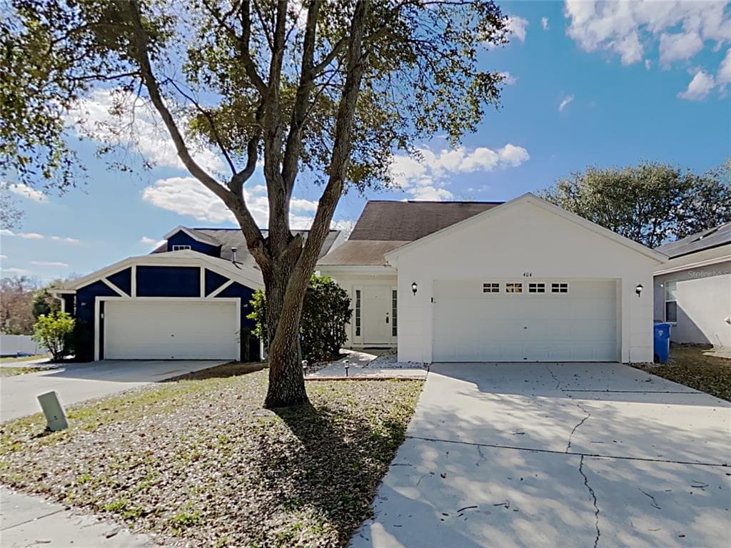 404 SUMMER SAILS DRIVE VALRICO, FL 33594