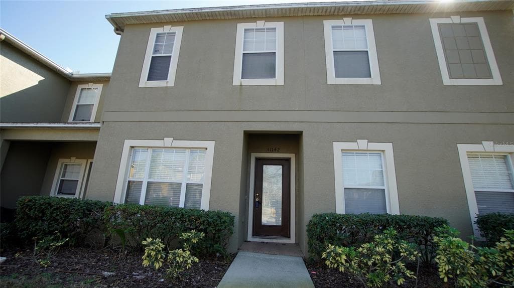 31142 FLANNERY COURT WESLEY CHAPEL, FL 33543