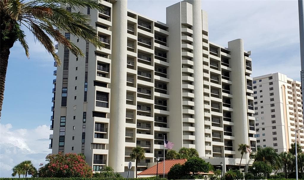 1290 GULF BOULEVARD UNIT 803 CLEARWATER, FL 33767