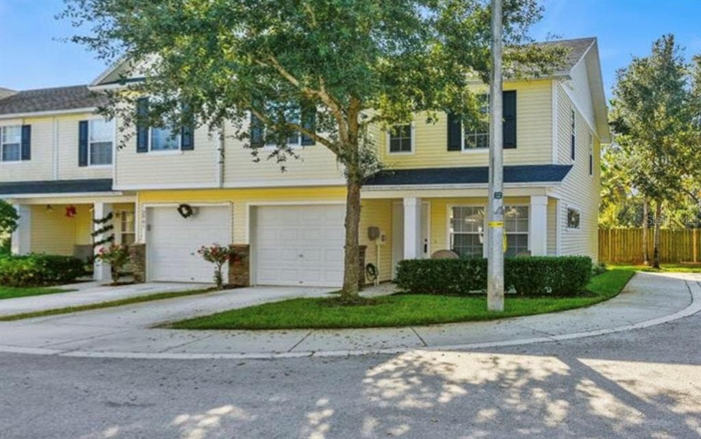 2903 MOJAVE OAK DRIVE VALRICO, FL 33594
