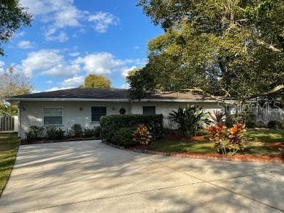 2108 JERRI LYNN COURT PLANT CITY, FL 33567