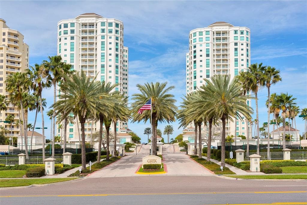 1180 GULF BOULEVARD UNIT 1505 CLEARWATER BEACH, FL 33767