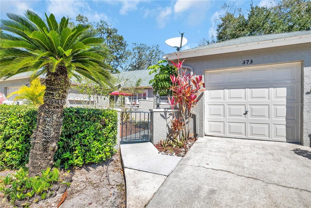 373 STEEPLECHASE LANE PALM HARBOR, FL 34684