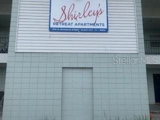 1703 W REYNOLDS STREET PLANT CITY, FL 33563