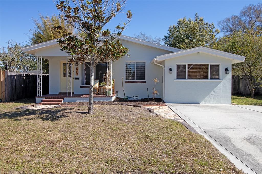 5347 10TH STREET N ST PETERSBURG, FL 33703