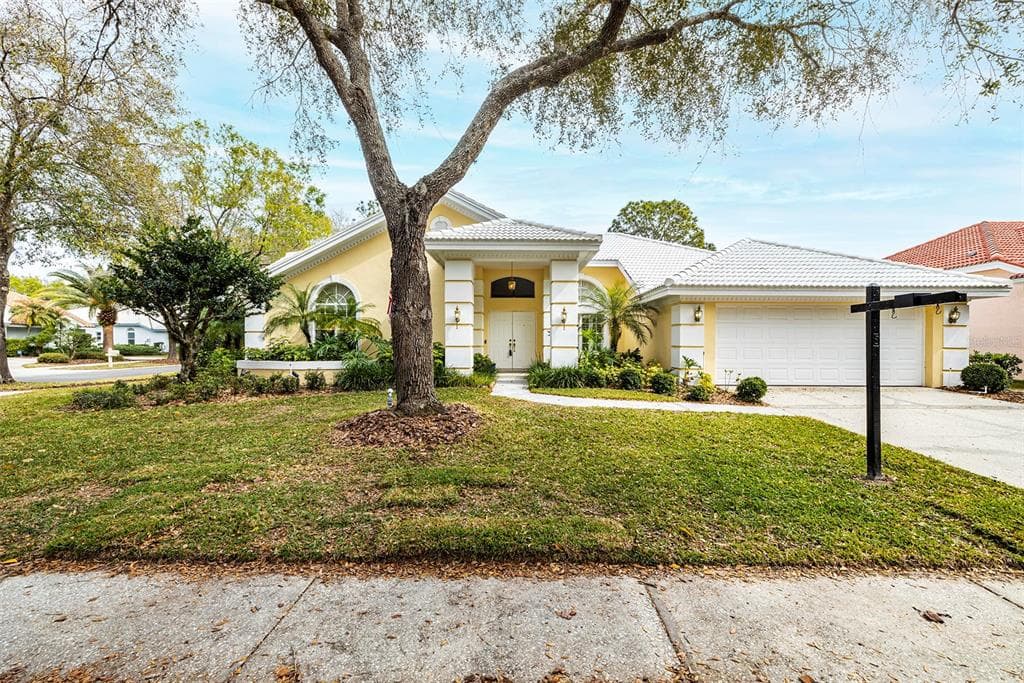 17815 GREY BROOKE DRIVE TAMPA, FL 33647