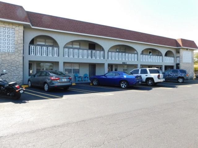 6080 22ND AVENUE N UNIT E-1 ST PETERSBURG, FL 33710