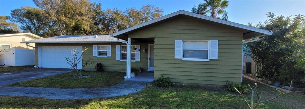1549 SANDY LANE CLEARWATER, FL 33755
