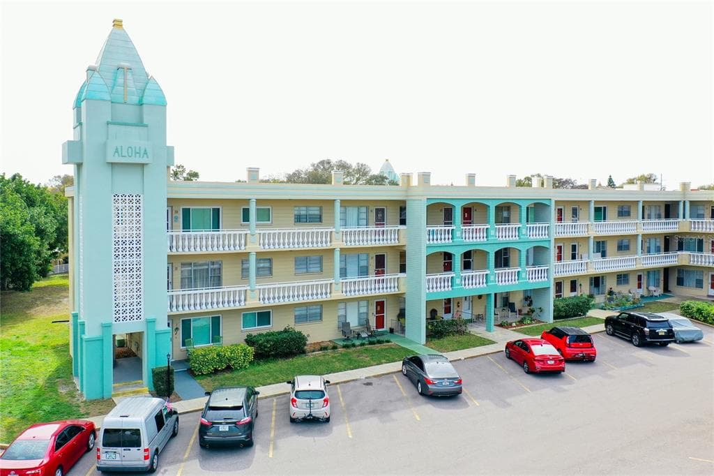 2331 FINLANDIA LANE UNIT 33 CLEARWATER, FL 33763