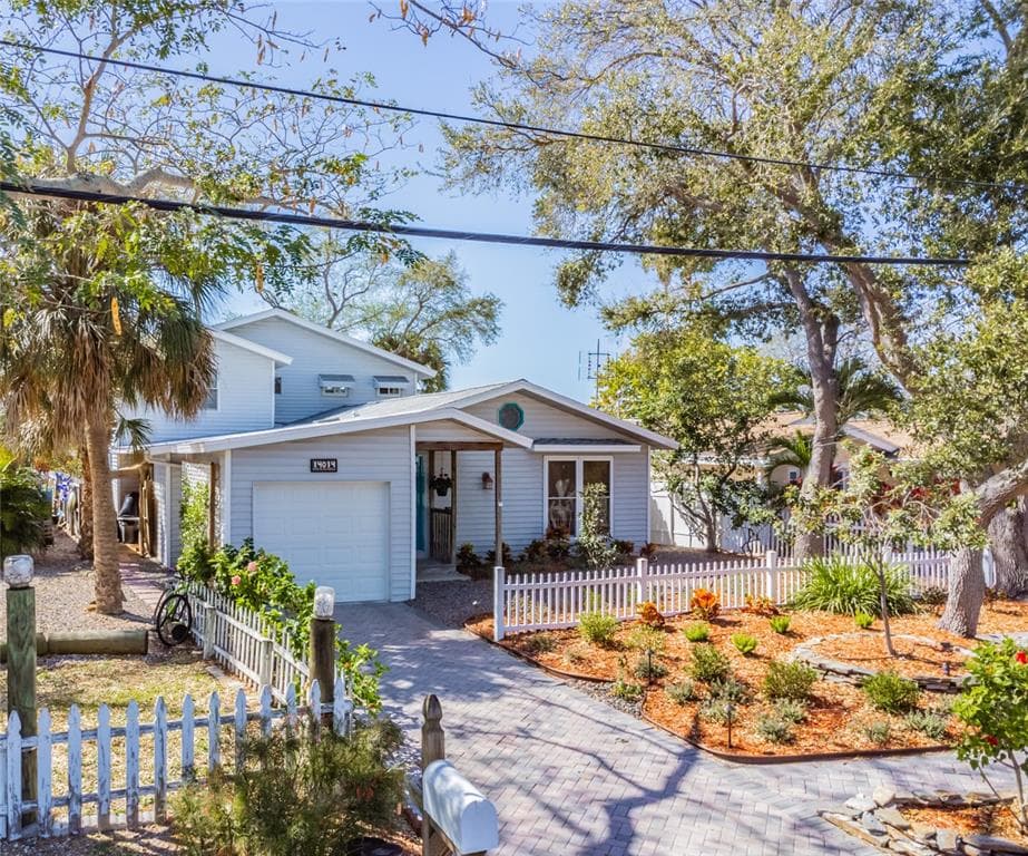 14014 W PARSLEY DRIVE MADEIRA BEACH, FL 33708