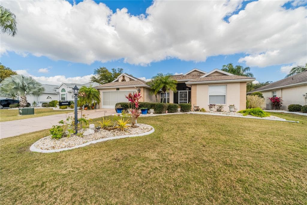 2011 E DEL WEBB BOULEVARD
