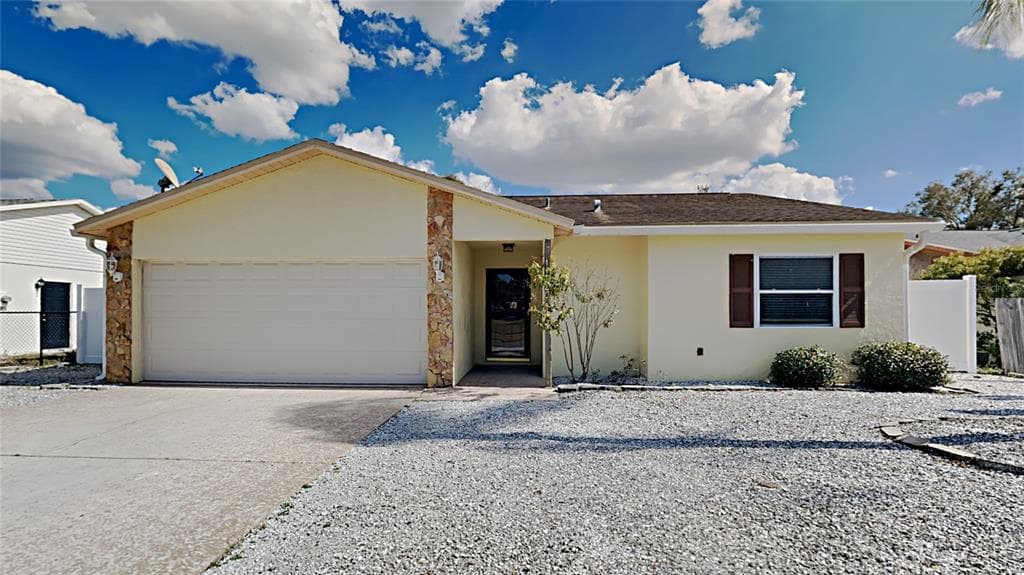 11520 BEE HIVE LANE PORT RICHEY, FL 34668