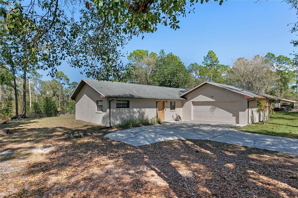 9359 LEMON DRIVE LAKE WALES, FL 33898