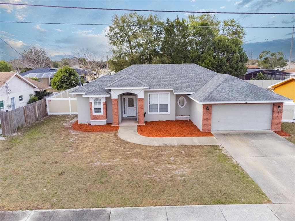 1240 TIVOLI DRIVE DELTONA, FL 32725