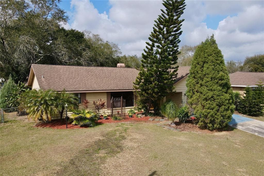 1617 CHEROKEE TRAIL