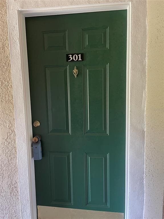 5152 NORTHRIDGE ROAD UNIT 301