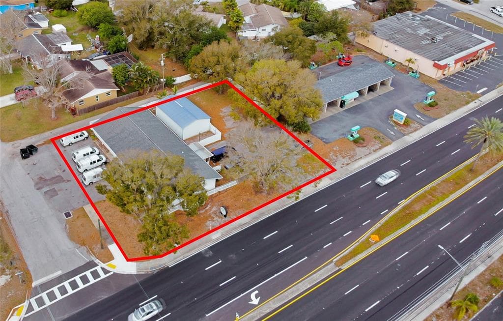 1590 SEMINOLE BOULEVARD LARGO, FL 33770